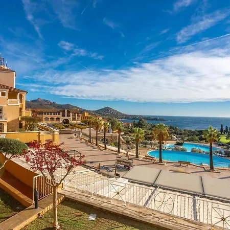 Cap Esterel St Raphael * Saint-Raphaël